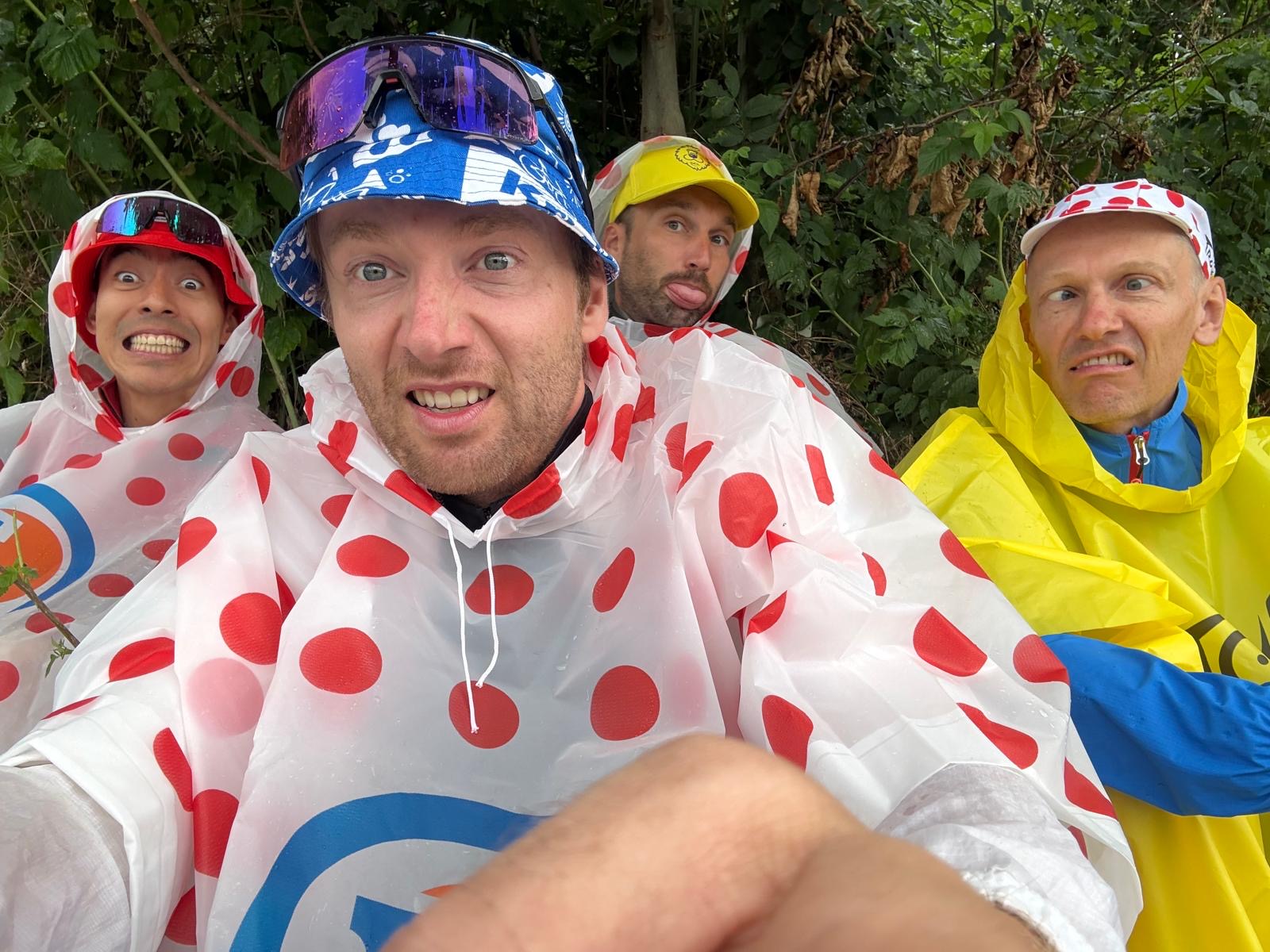 TdF polka dot rain crew